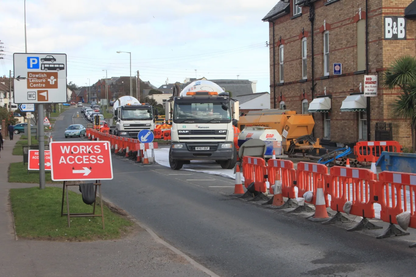 Concrete Cost UK: Ready-Mix Prices, Bagged Cost and Pump Hire
